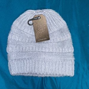 NWT Janice Apparel Grey Beanie
